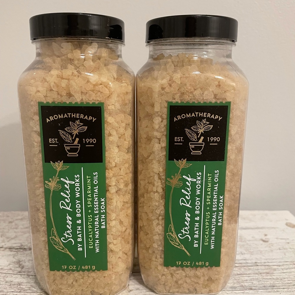 Bath & Body Works Aromatherapy Stress Relief Bath Soak